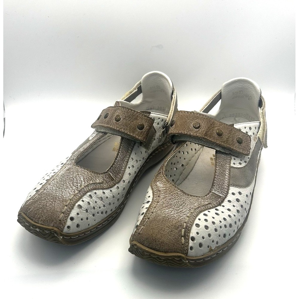 NWOT Reiker‎ MaryJane style adjustable strap size 8 1/2 comfort Grandmacore